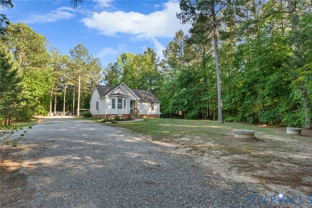 7195 Railroad Bed Road Carson, VA 23830 - Photo 2 of 28