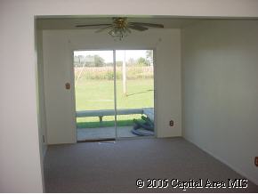 2160 Spradlin Road Jacksonville, IL 62650 - Photo 5 of 8