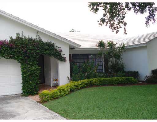 631 Southwest 18th Street Boca Raton, FL 33486 - Photo 1 of 15 Primary Photo