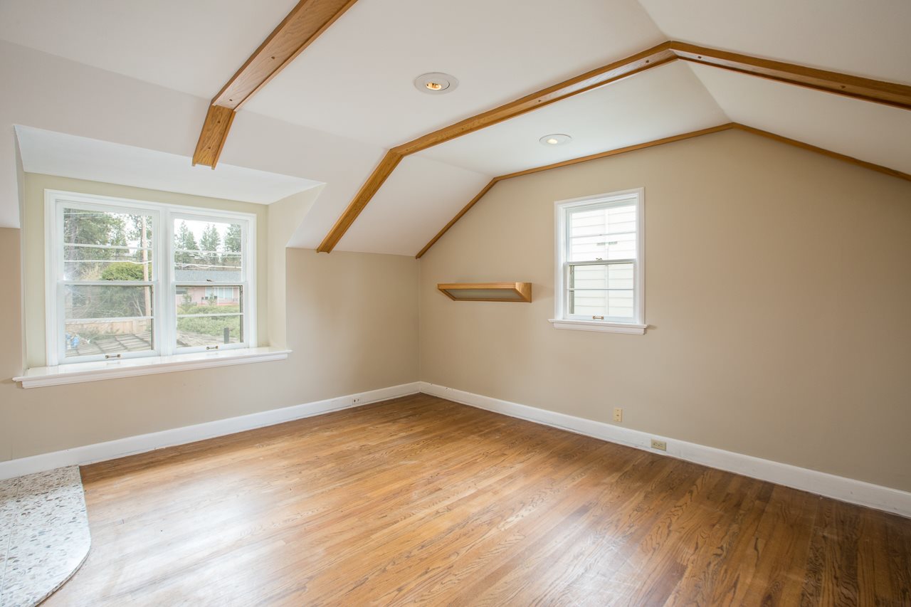 1304 East Overbluff Road Spokane, WA 99203 - Photo 13 of 19 Gallery Image 13