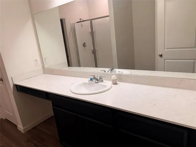 $299,900 | 320 Frio River Road, Glenn Heights, TX 75154