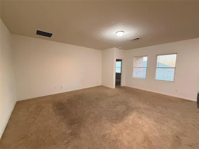 $299,900 | 320 Frio River Road, Glenn Heights, TX 75154