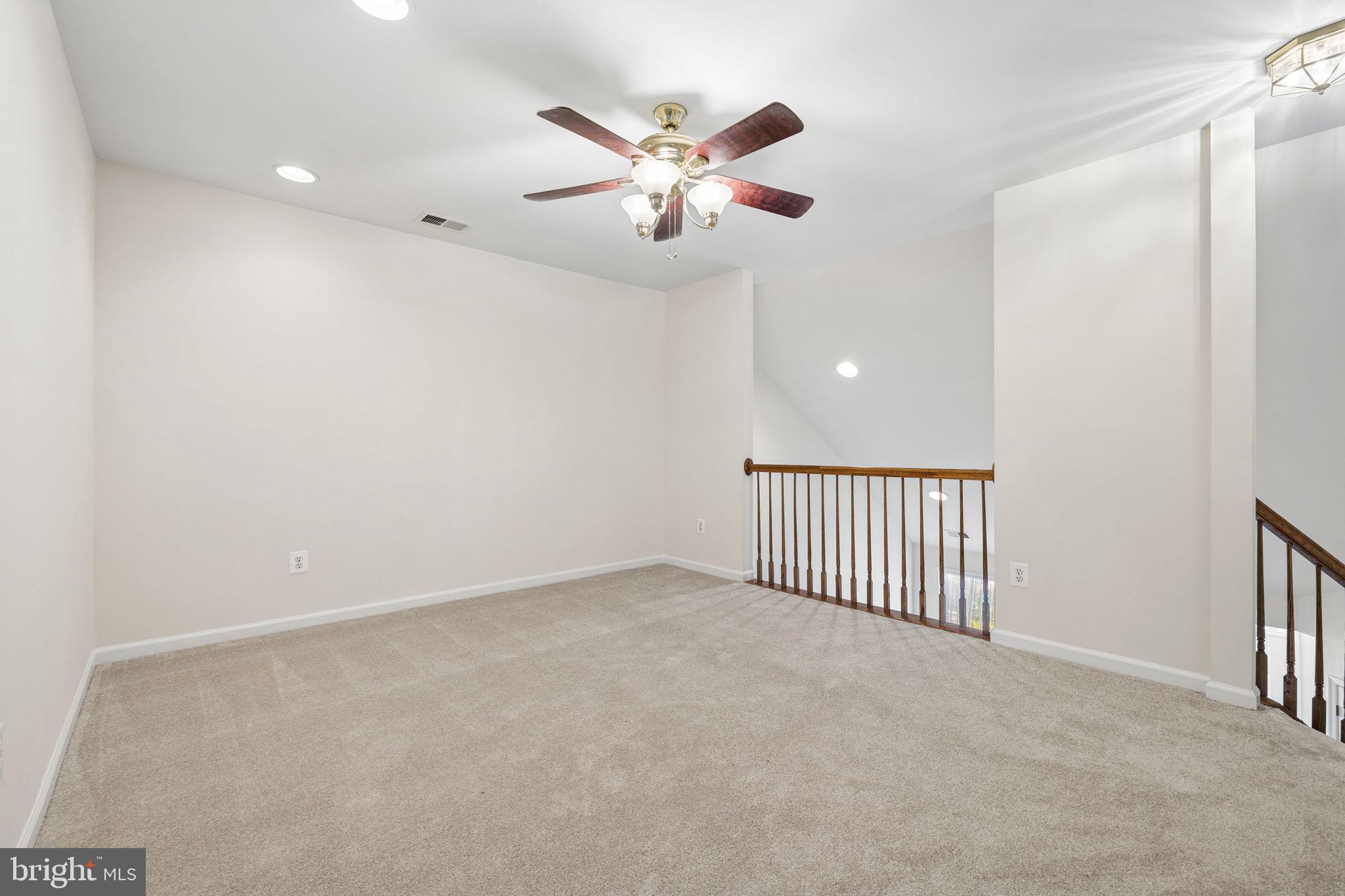 13703 Currant Loop Gainesville, VA 20155 - Photo 27 of 39