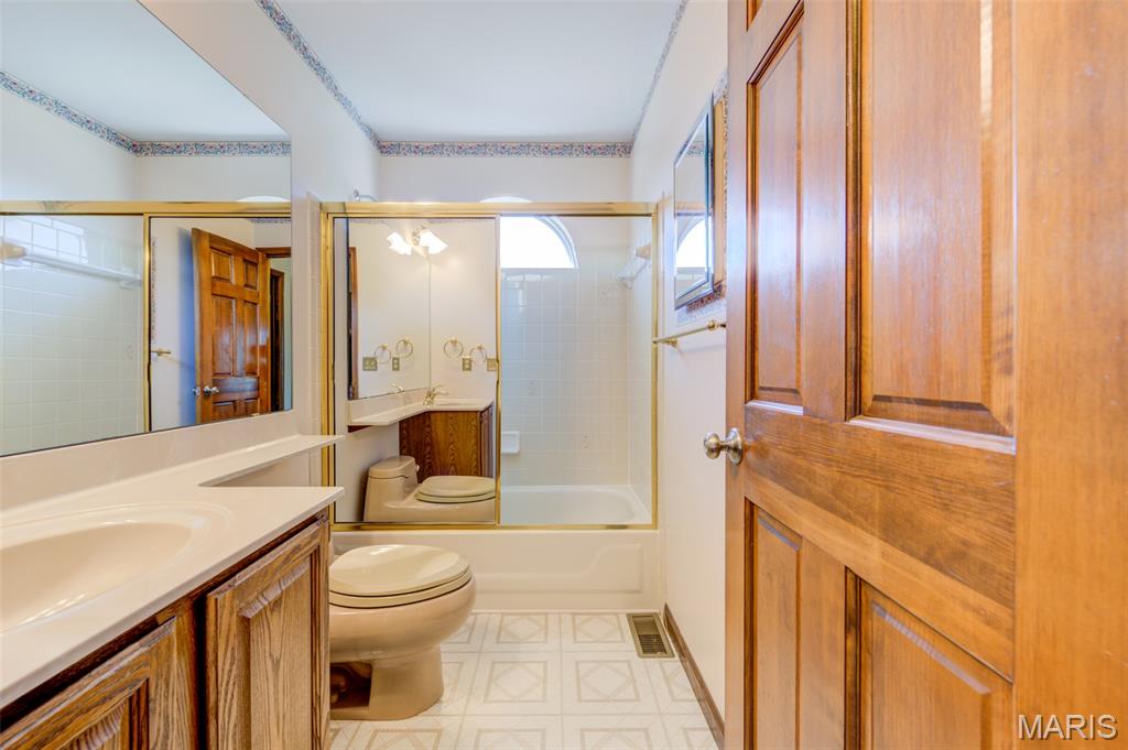 27 Ridge Mt Court St. Charles, MO 63303 - Photo 40 of 55