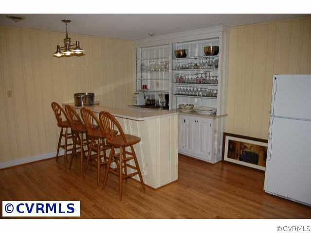 15 Dahlgren Road Richmond, VA 23238 - Photo 8 of 10 Other - Bar