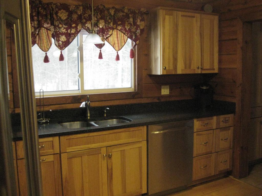 451 Dunton Road Highgate, VT 05459 - Photo 4 of 27 Gallery Image 4