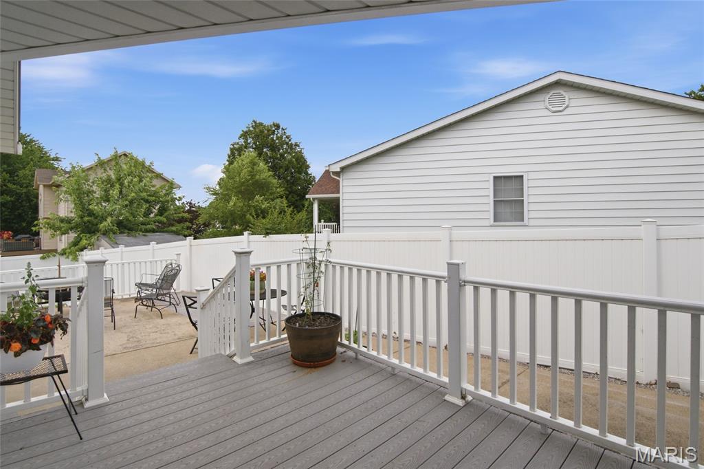 403 East Locust Street Columbia, IL 62236 - Photo 9 of 23