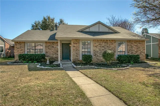 $2,050 | 1318 Springview Drive, Allen, TX 75002