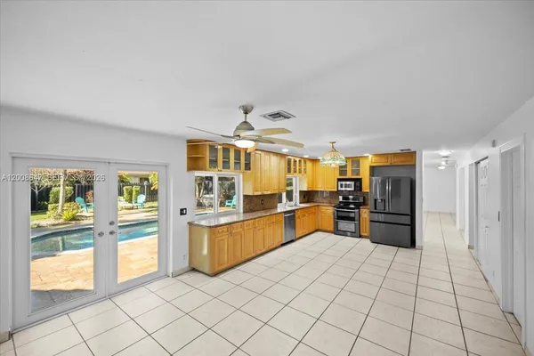 $6,000 | 2560 Bass Way, Unit 2560, Cooper City, FL 33026