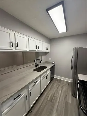 $1,550 | 832 South Clearview Parkway, Unit 415, New Orleans, LA 70123