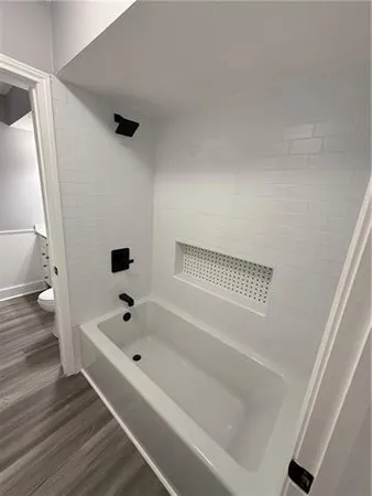 $1,550 | 832 South Clearview Parkway, Unit 415, New Orleans, LA 70123