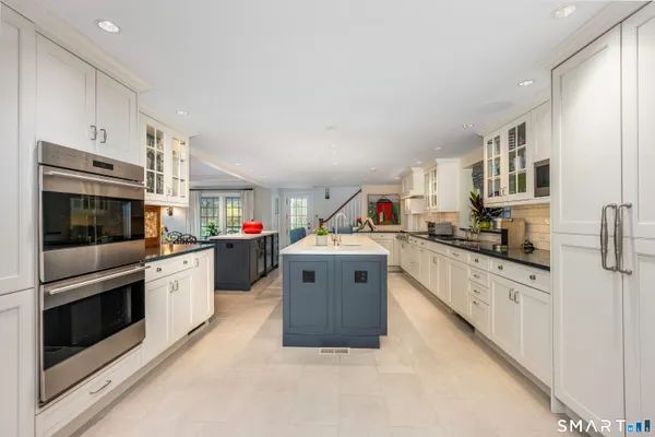 $7,900,000 | 246 Brookside Road, Darien, CT 06820