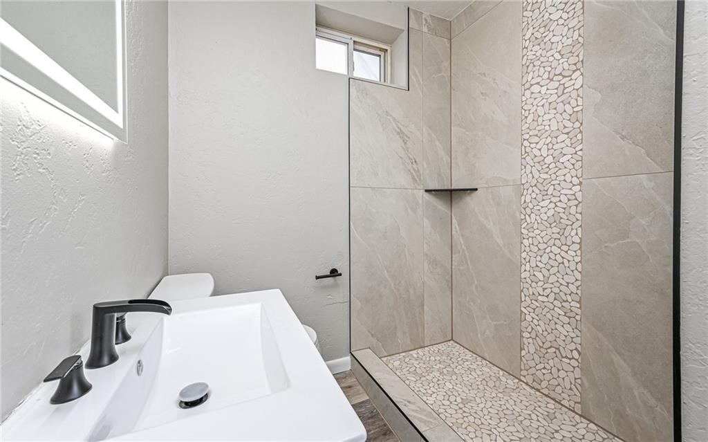 720 Evergreen Road, Unit 1 Pittsburgh, PA 15209 - Photo 9 of 13