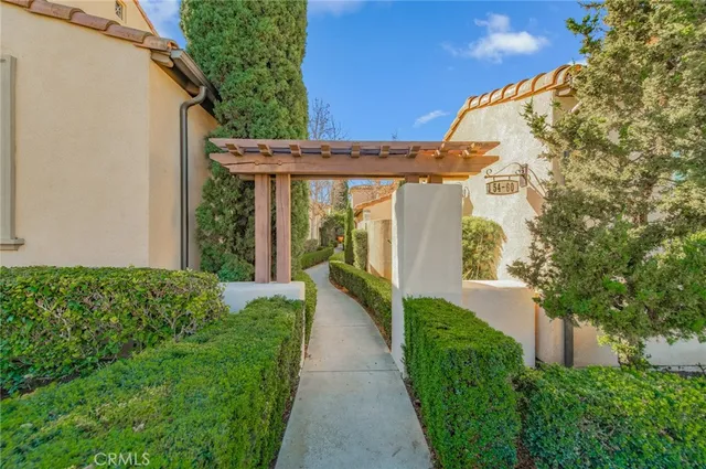 $4,150 | 60 Chantilly, Irvine, CA 92620