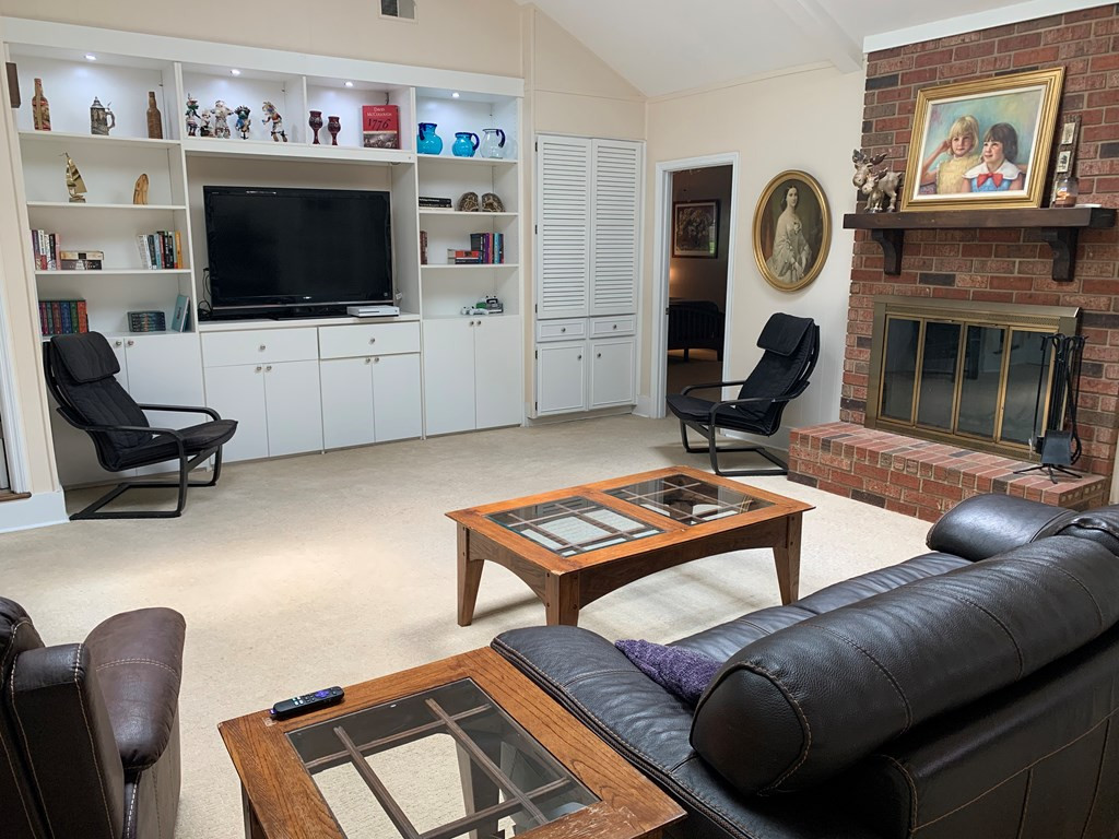 18 Inverness Street East Aiken, SC 29803 - Photo 4 of 21 Gallery Image 4