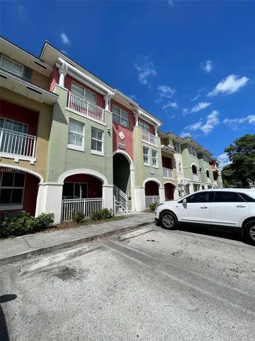 $370,000 | 11201 Northwest 83rd Street, Unit 203, Doral, FL 33178