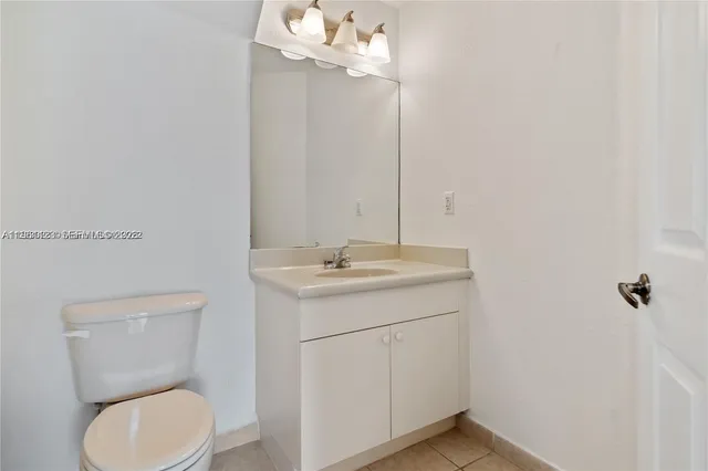 $370,000 | 11201 Northwest 83rd Street, Unit 203, Doral, FL 33178