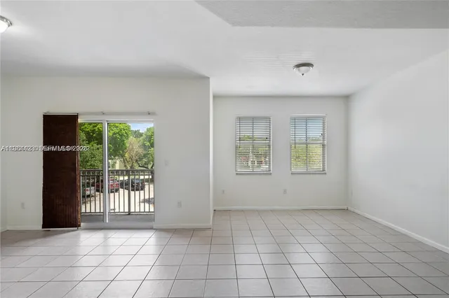 $370,000 | 11201 Northwest 83rd Street, Unit 203, Doral, FL 33178
