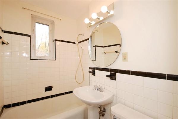 150 Beaconsfield Road, Unit 1 Brookline, MA 02445 - Photo 15 of 15