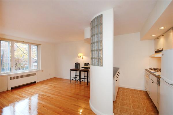 150 Beaconsfield Road, Unit 1 Brookline, MA 02445 - Photo 7 of 15