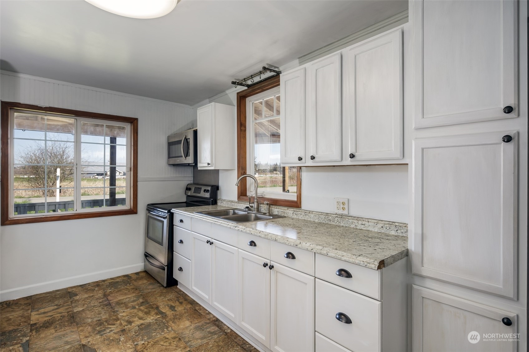 8720 Thomle Road Stanwood, WA 98292 - Photo 30 of 37 Gallery Image 30
