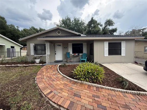 $400,000 | 1015 West Montrose Street, Clermont, FL 34711