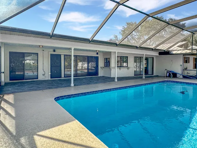 a view of a yard with a park