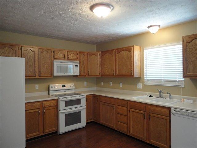 2828 Raxit Court Xenia, OH 45385 - Photo 5 of 13