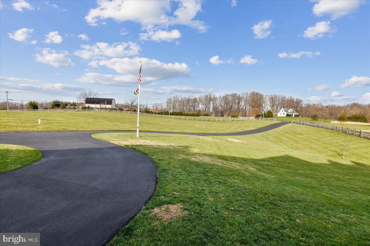 907 Governor Bridge Road Davidsonville, MD 21035 - Photo 4 of 50 Gallery Image 4