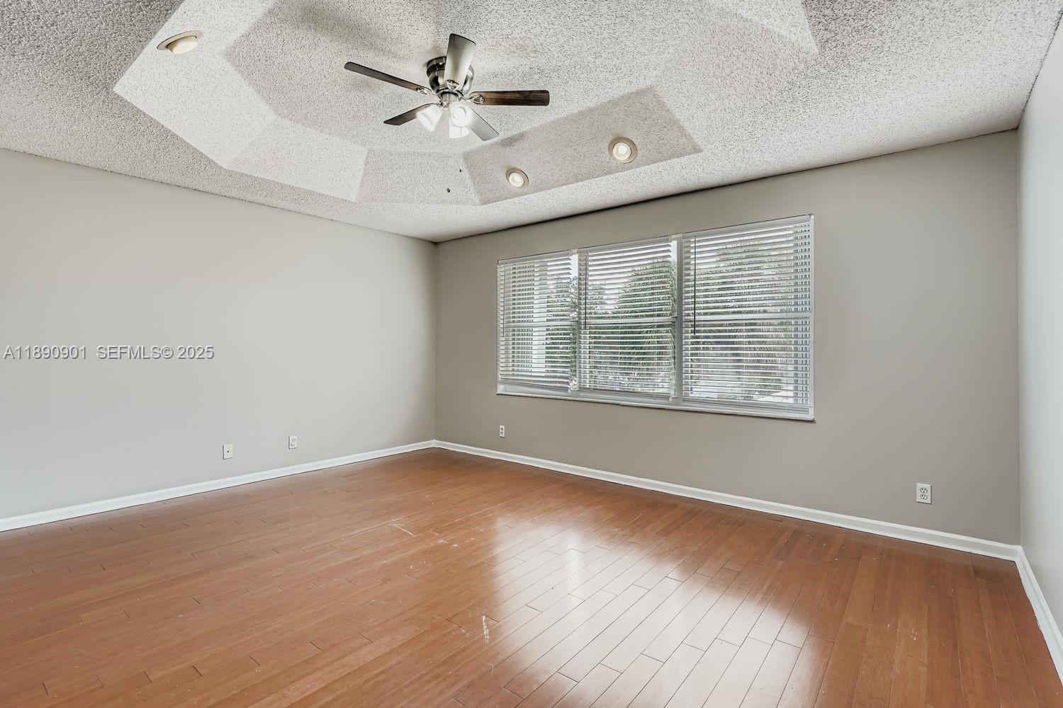 2015 Southwest 159th Avenue Miramar, FL 33027 - Photo 15 of 28