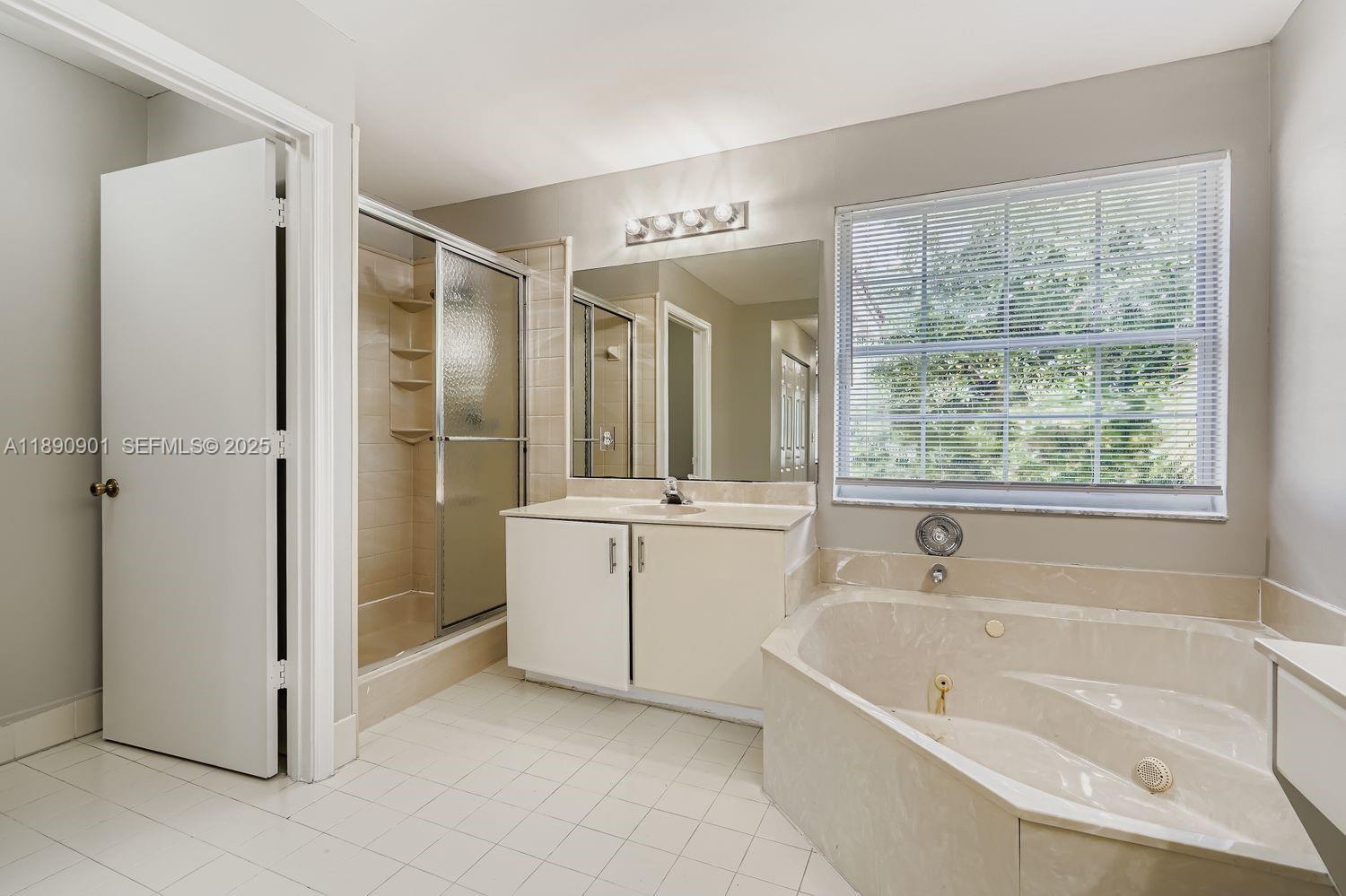 2015 Southwest 159th Avenue Miramar, FL 33027 - Photo 17 of 28