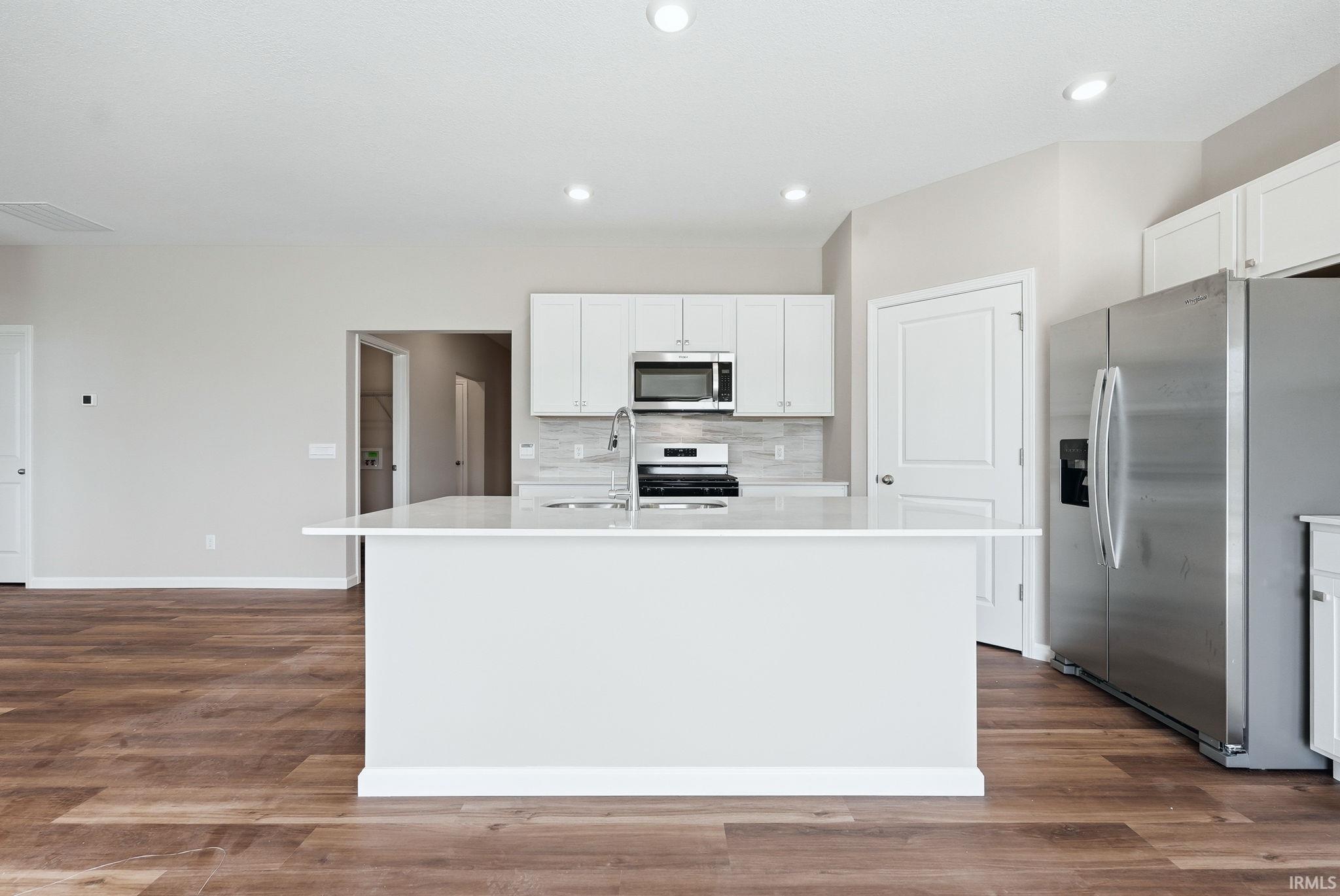 993 Catesby Court Fort Wayne, IN 46818 - Photo 4 of 35