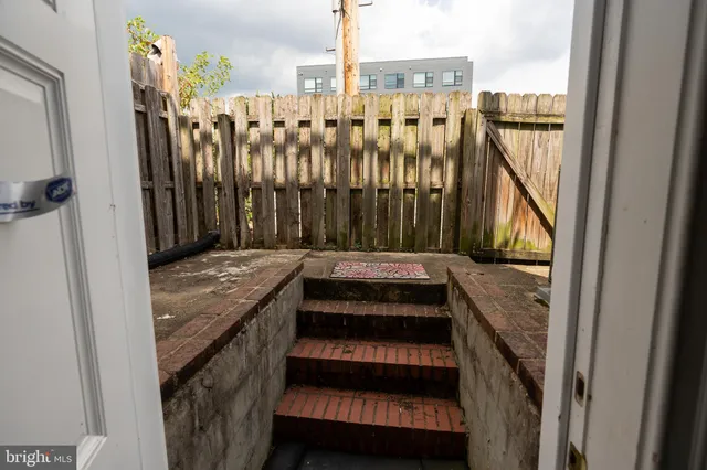 $4,000 | 106 West Cross Street, Baltimore, MD 21230