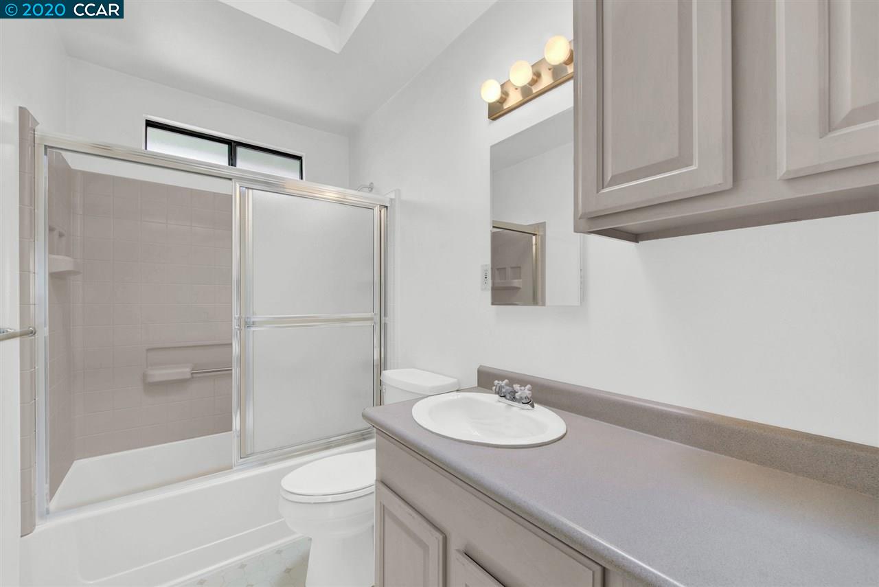2163 Chalomar Road Concord, CA 94518 - Photo 18 of 40 Gallery Image 18