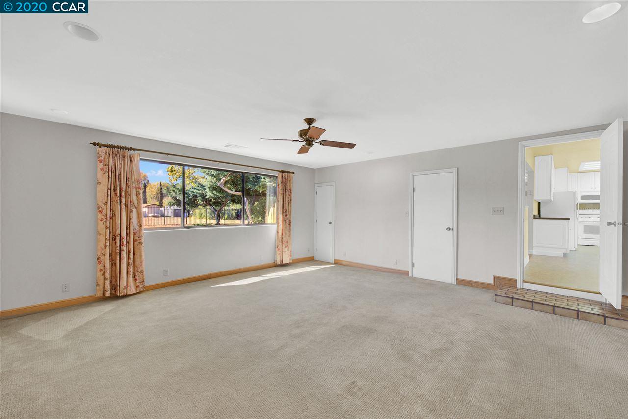 2163 Chalomar Road Concord, CA 94518 - Photo 22 of 40 Gallery Image 22