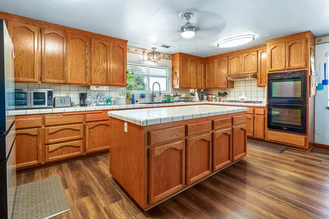 $824,000 | 8656 Rose Marie Drive, Valley Springs, CA 95252