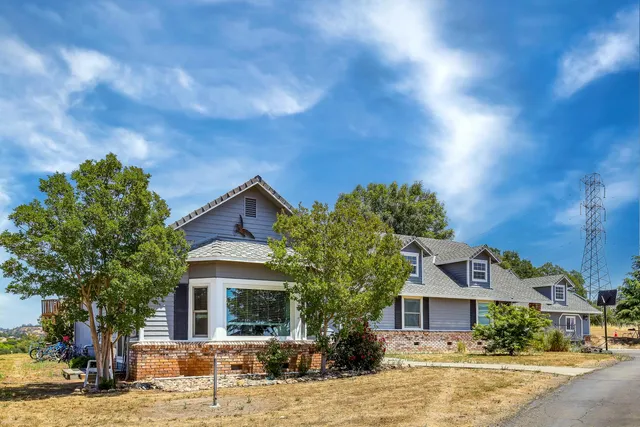 $824,000 | 8656 Rose Marie Drive, Valley Springs, CA 95252