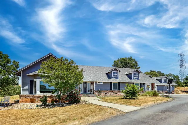 $824,000 | 8656 Rose Marie Drive, Valley Springs, CA 95252