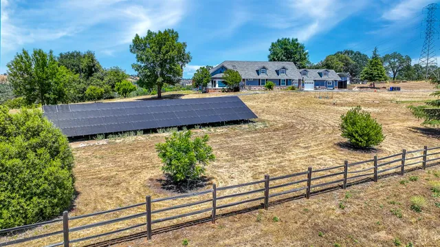 $824,000 | 8656 Rose Marie Drive, Valley Springs, CA 95252