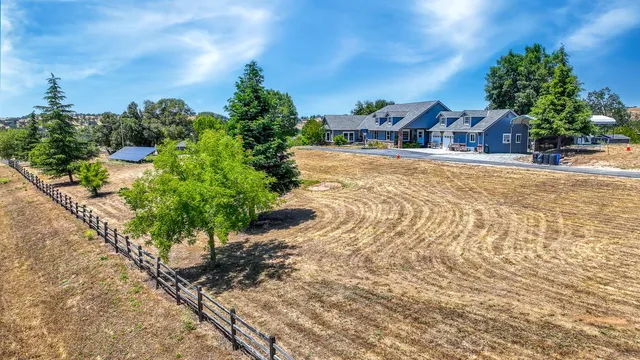 $824,000 | 8656 Rose Marie Drive, Valley Springs, CA 95252