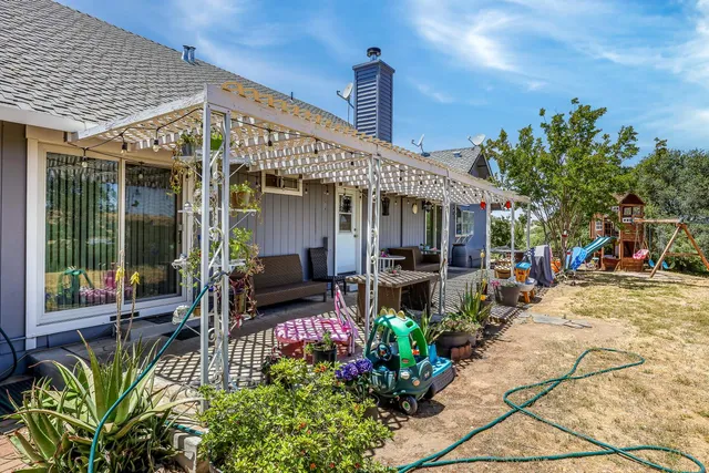 $824,000 | 8656 Rose Marie Drive, Valley Springs, CA 95252