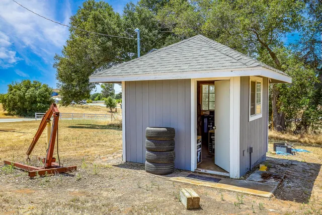 $824,000 | 8656 Rose Marie Drive, Valley Springs, CA 95252