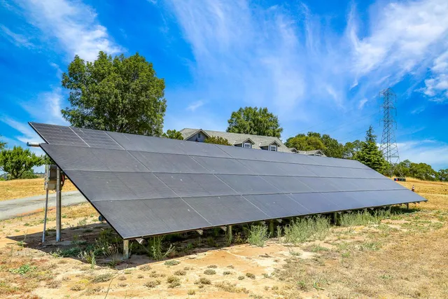 $824,000 | 8656 Rose Marie Drive, Valley Springs, CA 95252