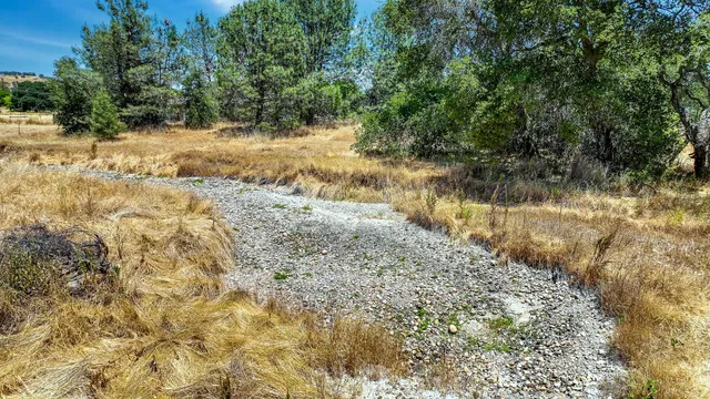 $824,000 | 8656 Rose Marie Drive, Valley Springs, CA 95252