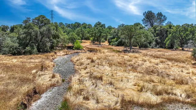 $824,000 | 8656 Rose Marie Drive, Valley Springs, CA 95252
