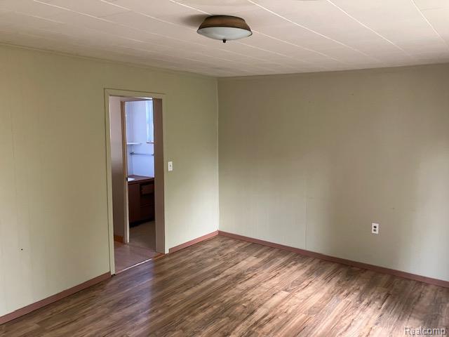 660 State Street Harbor Beach, MI 48441 - Photo 15 of 23
