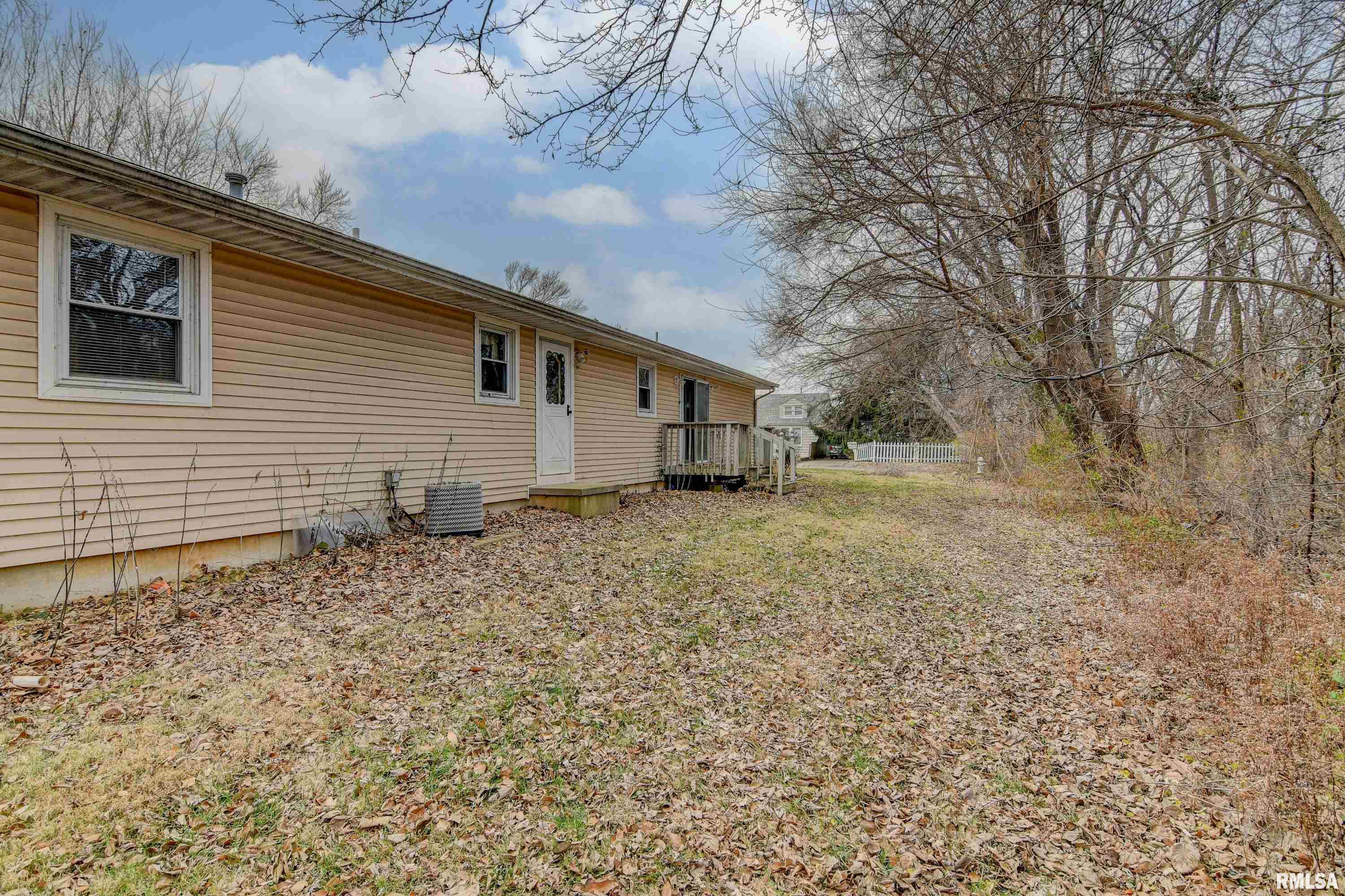3344 Mars Avenue Springfield, IL 62707 - Photo 6 of 41