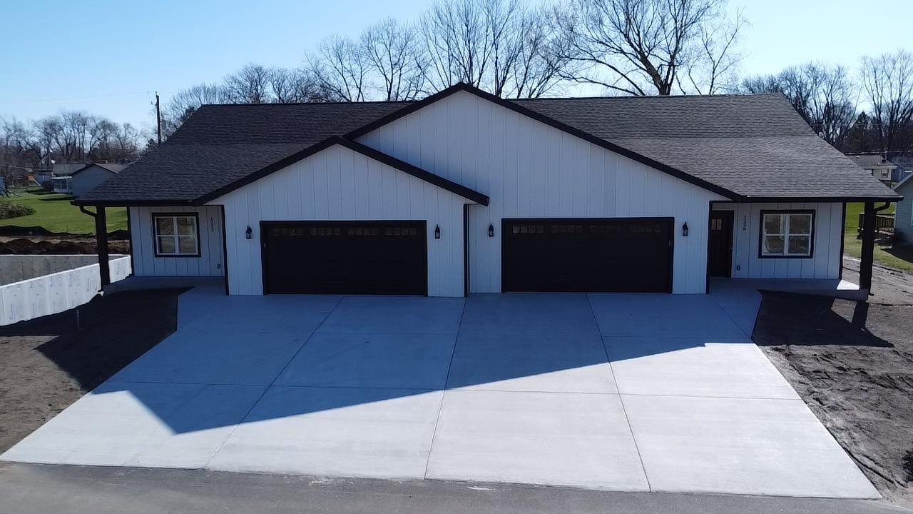 1222 Prairie Janesville, WI 53545 - Photo 5 of 28