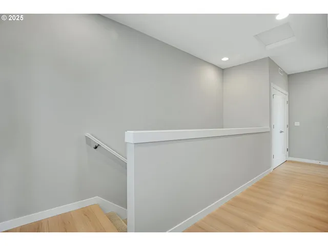 $989,900 | 16473 Northwest Liberty Street, Portland, OR 97229