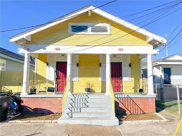 $1,300 | 1726 Mandeville Street, New Orleans, LA 70117